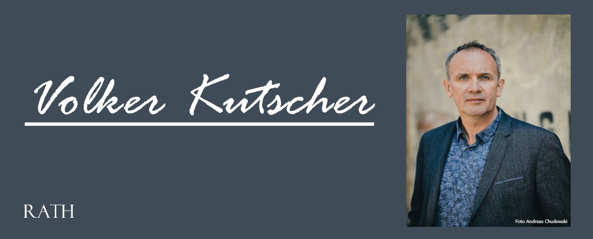 Porträt: Volker Kutscher, (Buchautor), mit Hemd und Sakko, Foto: Andreas Chudowski